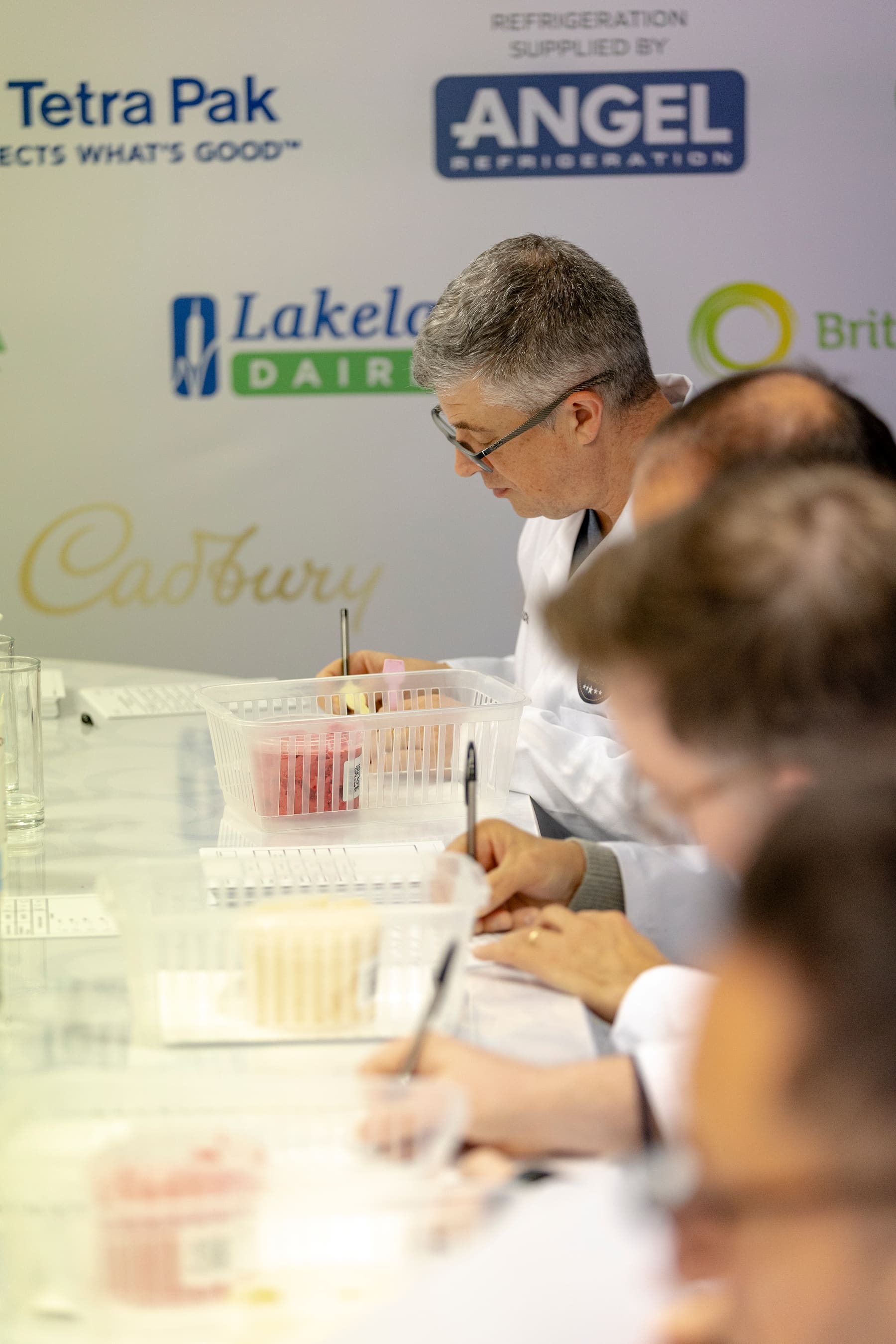 How a sample is scored by the judging panel